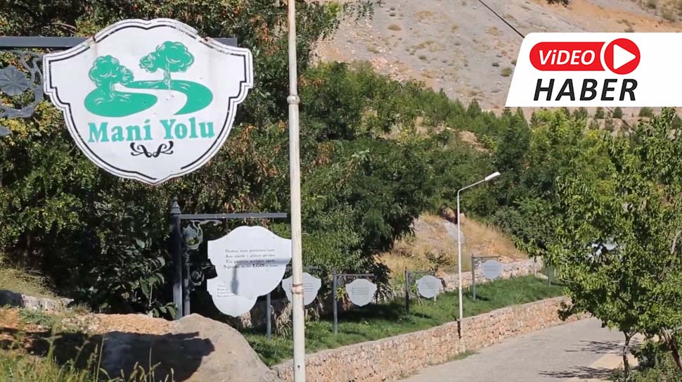 Erzincan’ın Kemaliye ilçesinde, Osmanlı’dan günümüze uzanan gurbet hikâyelerinin manilere dönüştüğü