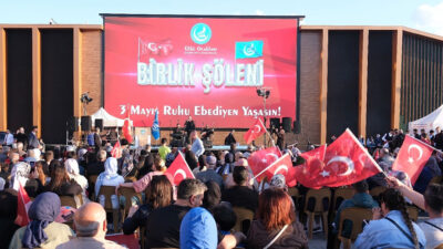 Erzincan’da 3 Mayıs Milliyetçiler Günü, Ülkü Ocakları Başkanlığı öncülüğünde düzenlenen