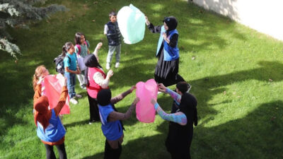 Üzümlü Gençlik Merkezi Gönüllüleri, Dünya Dilek Günü kapsamında çocuklarla birlikte