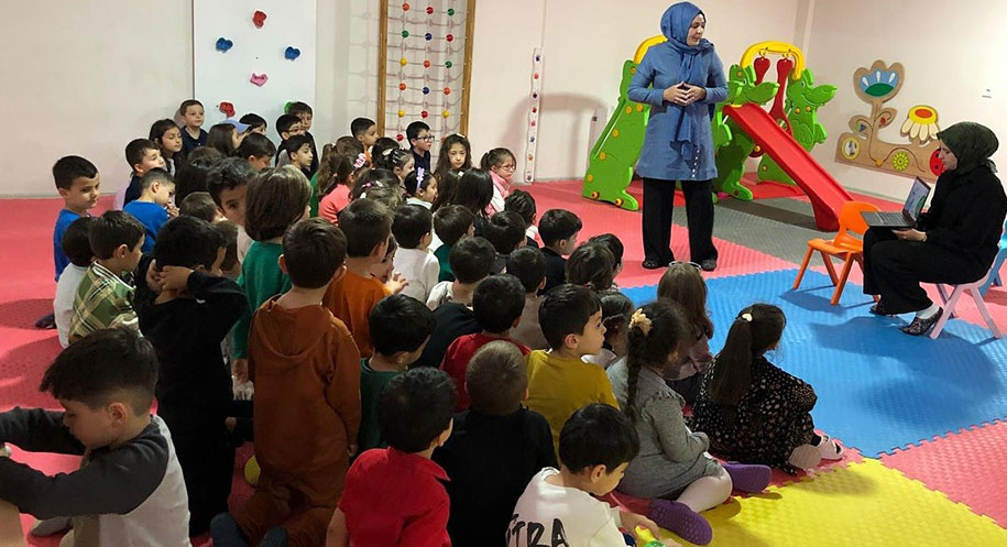 Erzincan İl Sağlık Müdürlüğü, 2025 Aile Yılı kapsamında, bağımlılık konularında