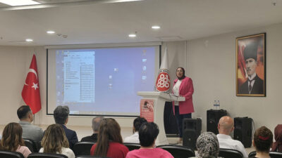 Normal doğumun teşviki ve ebelik hizmetlerinin güçlendirilmesi amacıyla düzenlenen eğitim