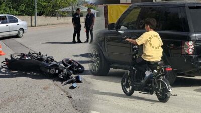Erzincan Kavakyolu Hamidiye Mahallesi’nde 17 yaşındaki bir gencimiz motosiklet kazasında