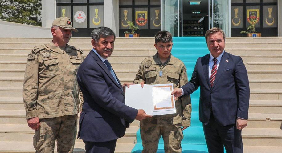 Erzincan’da özel bir çocuk için düzenlenen anlamlı etkinlik, duygu dolu