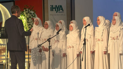 Erzincan’da geleneksel hale gelen ve bu yıl dördüncüsü düzenlenen “Hadis-i