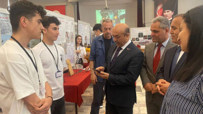 Erzincan Mesleki ve Teknik Anadolu Lisesi, öğrencilerin bilimsel üretkenliğini gözler