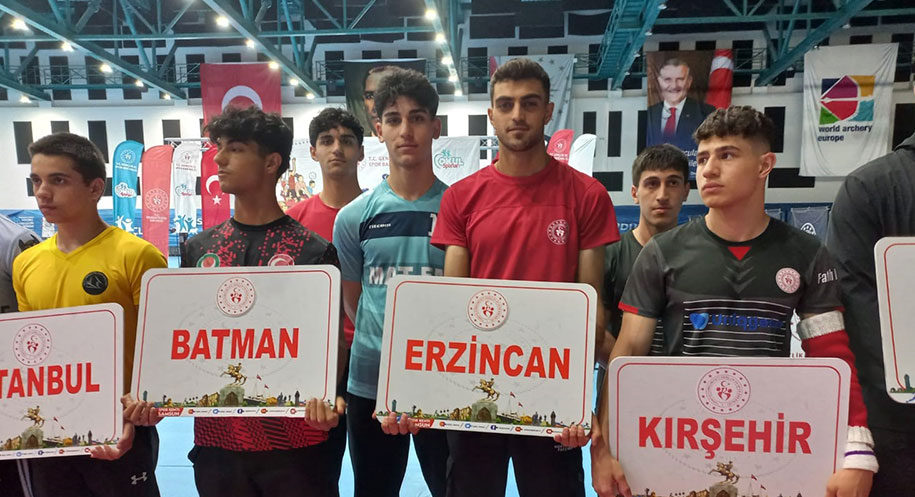 Erzincan, okul sporları arenasında bir başarı hedefiyle daha adını duyurmaya