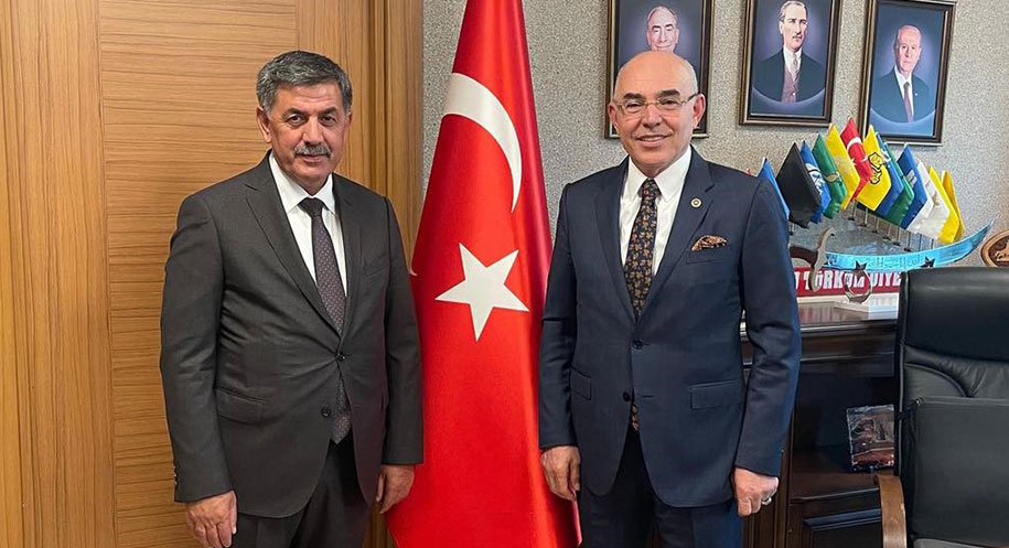 Erzincan Belediye Başkanı Bekir Aksun, Milliyetçi Hareket Partisi (MHP) Genel