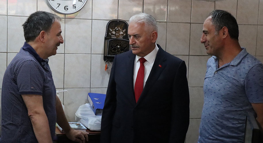 Türk Devletleri Aksakallar Konseyi Başkanı ve Son Başbakan Binali Yıldırım,