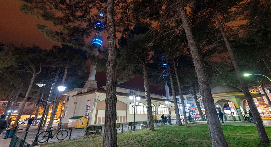 Erzincan’ın en kalabalık ibadet mekanlarından Cami Kebir, modern mimariyle yeniden