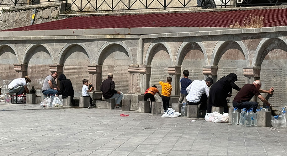Erzincan’da havaların ısınmasıyla birlikte doğa ile iç içe vakit geçirmek