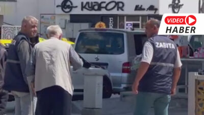 Erzincan’da zabıta ekipleri, Halitpaşa Caddesi’nde karşıdan karşıya geçmekte zorlanan yaşlı