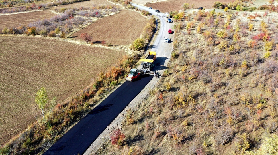 2024 yılı itibarıyla Erzincan’da 168 kilometrelik yol yapımı, 79 bin