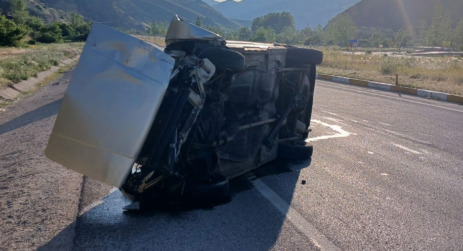 Erzincan’da meydana gelen trafik kazasında 5 kişi yaralandı. Kaza, Erzincan-Erzurum kara