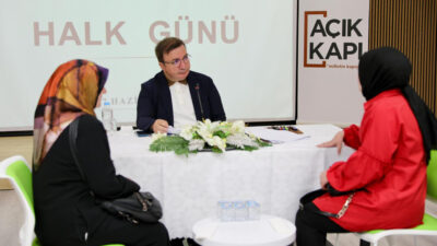 Erzincan Valisi Doç. Dr. Hamza Aydoğdu, İl Halk Kütüphanesi toplantı