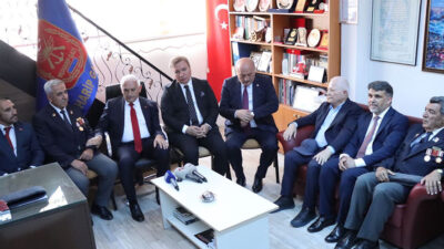 Türk Devletleri Aksakallar Konseyi Başkanı ve Son Başbakan Binali Yıldırım,