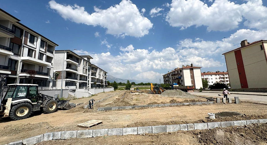 Erzincan Belediyesi, Yunus Emre Mahallesi’nde 6.000 metrekarelik yeni bir park