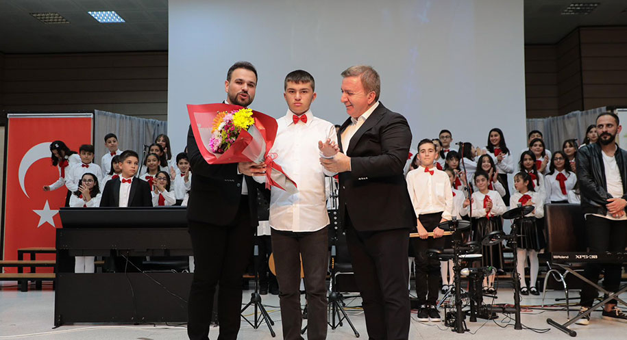 Erzincan İl Milli Eğitim Müdürlüğü tarafından yürütülen “Sözden Öze” Projesi