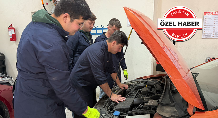 Erzincan’da meslek lisesi öğrencileri, araç bakım ve onarım işlerini gerçek
