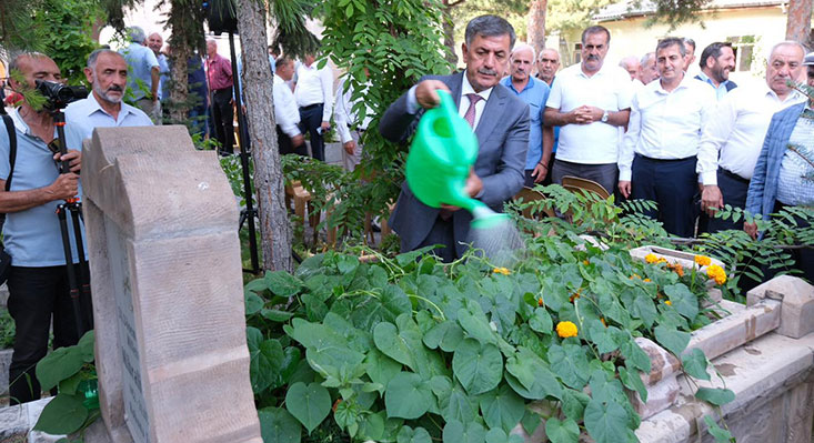 Erzincan siyasetinin önemli isimlerinden, 21. Dönem Milliyetçi Hareket Partisi (MHP)