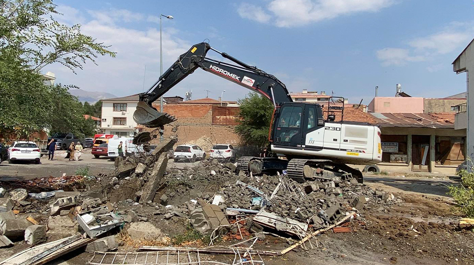 Erzincan Merkez Çarşısı’nda 55 bin metrekarelik alanda yürütülen kentsel dönüşüm