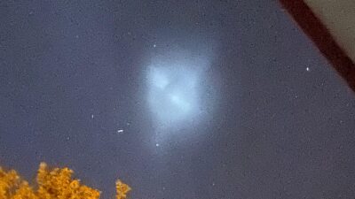 Türkiye’nin birçok ilinde gökyüzünde görülen mavi renkli gizemli cisim, Erzincan’da