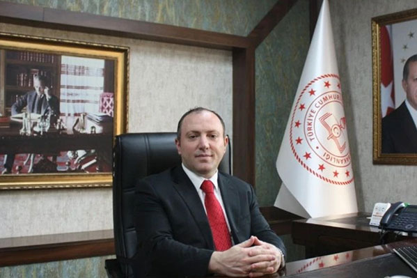 Milli Eğitim Bakanlığı’nın merkez kadro düzenlemeleri kapsamında, Erzincanlı eğitimci Yakup