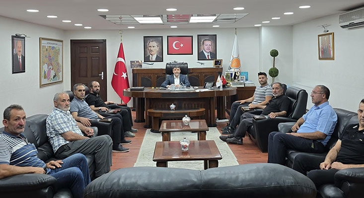 AK Parti Erzincan İl Başkanlığı, şehir genelinde faaliyet gösteren mahalle