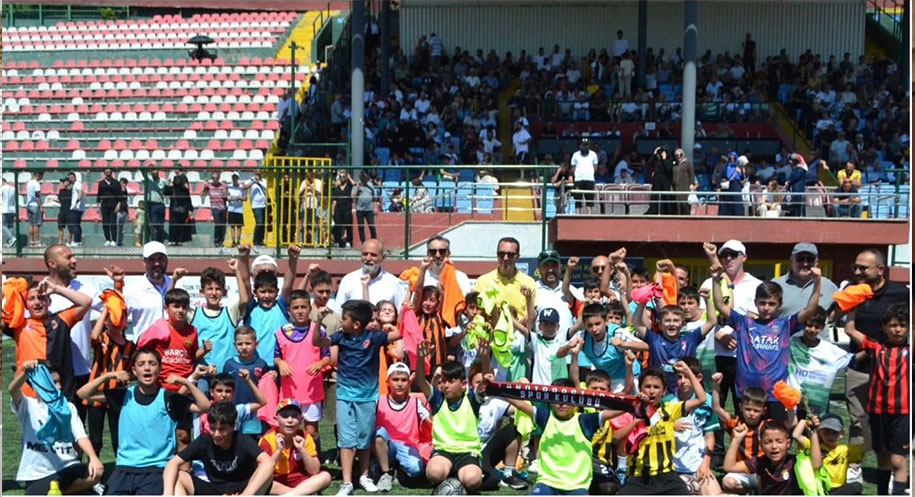 47. Kemah Köyleri Dostluk Turnuvası’nda çeyrek final heyecanı Beylerbeyi 75.
