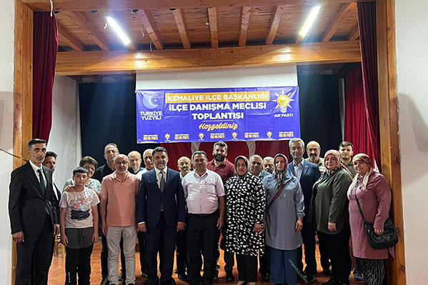 AK Parti Erzincan İl Başkanı Alpay Kabadayı, Refahiye ve Kemaliye