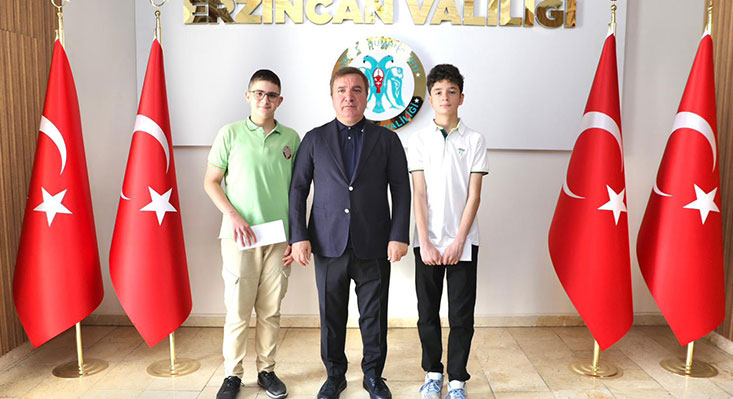 2025 Liselere Geçiş Sistemi (LGS) kapsamındaki merkezi sınavda tüm soruları doğru