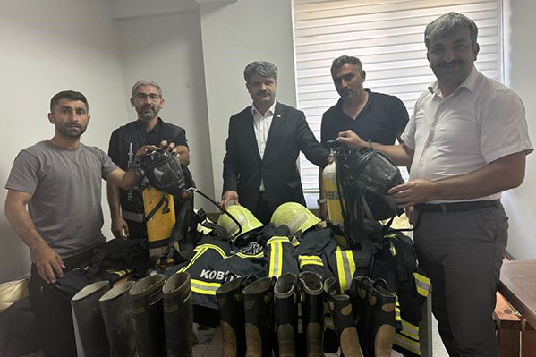 Sivas Belediyesi, yangınla mücadelede kullanılmak üzere Refahiye Belediyesi’ne yaklaşık 600 bin