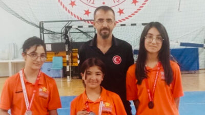 Erzincanlı genç masa tenisi sporcuları, Gümüşhane’de düzenlenen ANALİG Kadınlar 1.