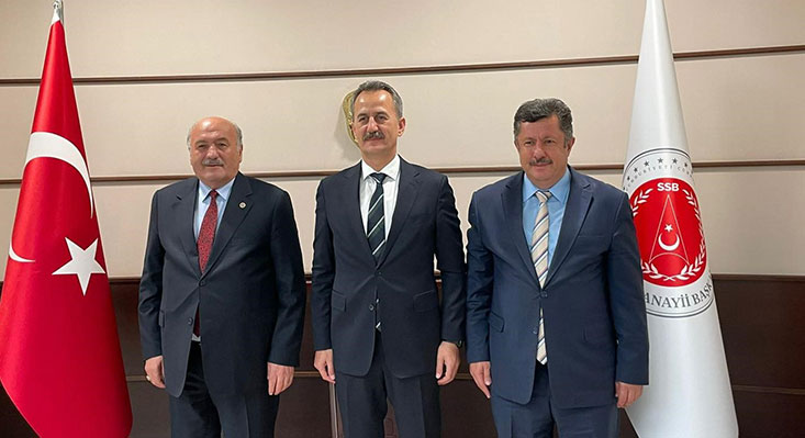 AK Parti Erzincan Milletvekili Süleyman Karaman, Ankara’da gerçekleştirdiği temaslarla savunma