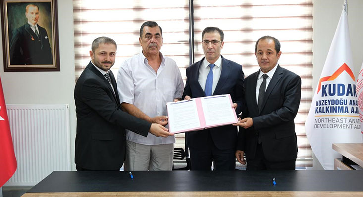Doğallığı ve aromasıyla öne çıkan Erzincan Geven Balı’nın coğrafi işaret