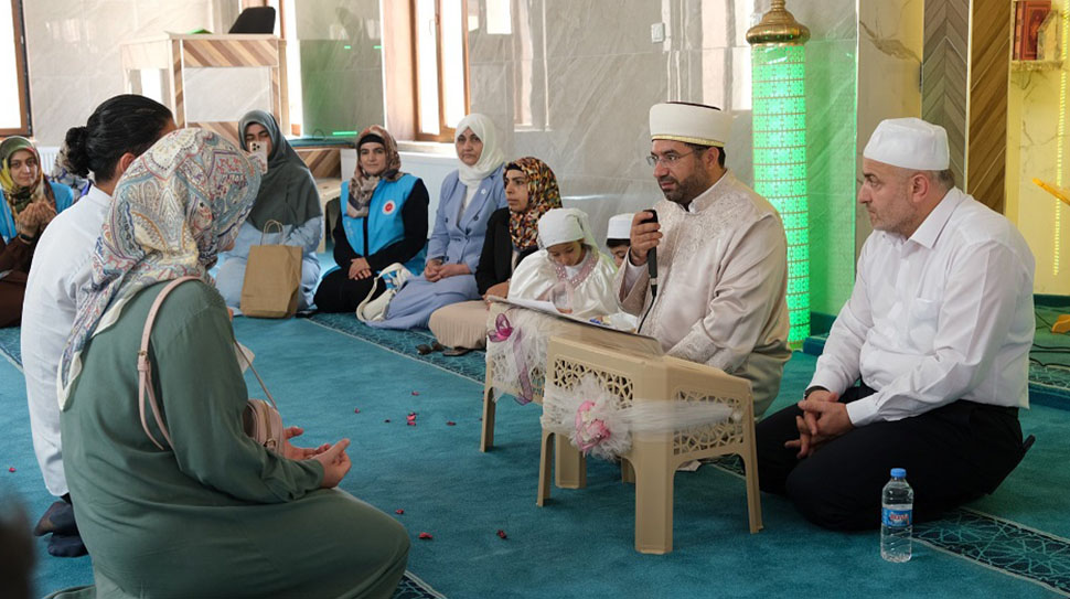 Erzincan İl Müftülüğüne bağlı Hafız Mehmet Aydın Camii’nde anlamlı bir