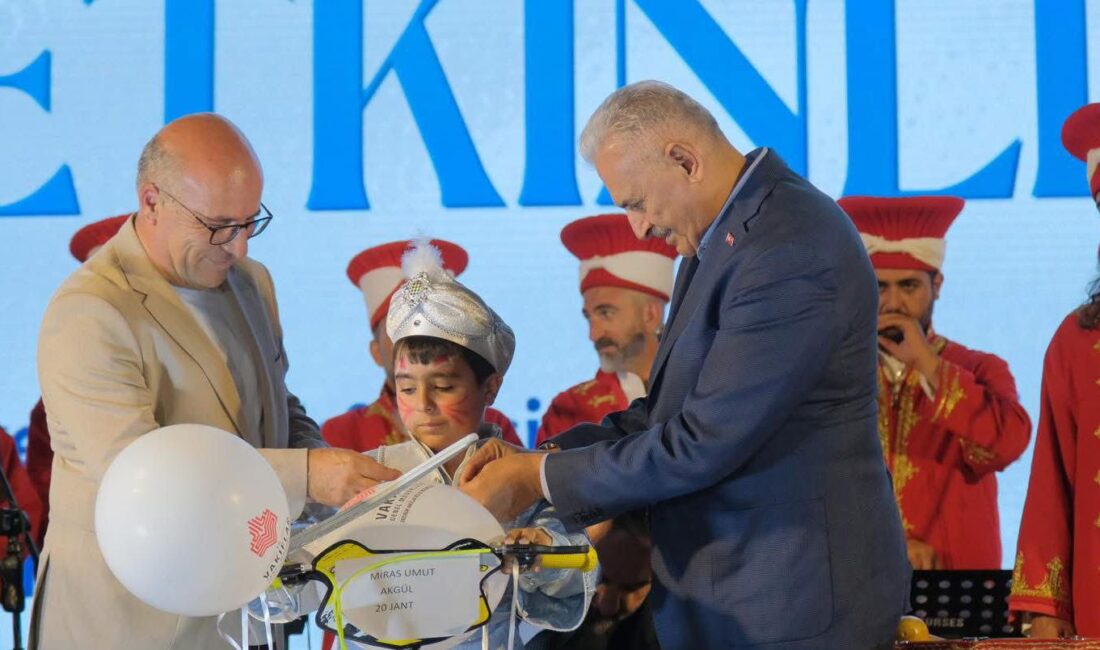 Vakıflar Genel Müdürlüğü, sosyal sorumluluk projesi kapsamında Erzincan’da 30 çocuk