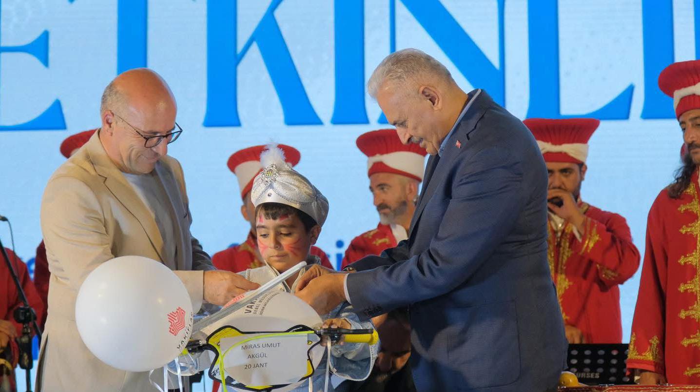 Vakıflar Genel Müdürlüğü, sosyal sorumluluk projesi kapsamında Erzincan’da 30 çocuk