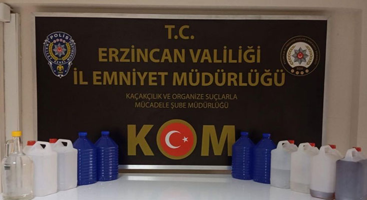 Erzincan’da polis ekipleri kaçak alkol operasyonu düzenledi, 42 litre kaçak