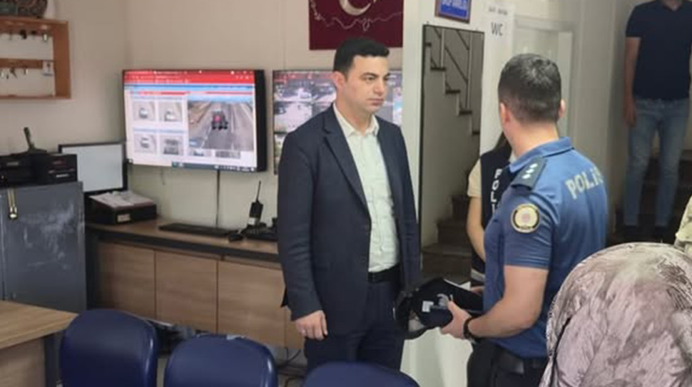 İliç kaymakamı Ömer Sirkeci kurum ziyaretleri kapsamında ilçe Jandarma komutanlığı