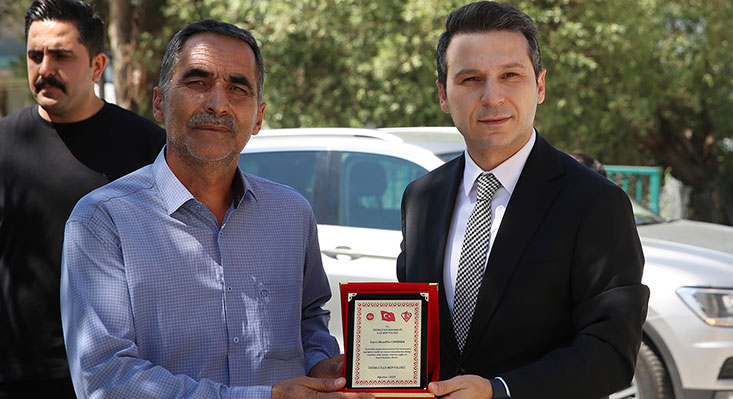 Erzincan’ın Üzümlü ilçesinde hayırsever iş insanı Muzaffer Canbaba, vefat eden