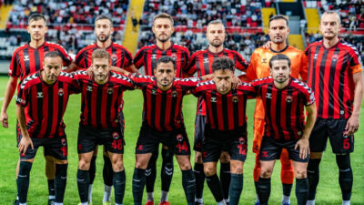 24 Erzincanspor, Şanlıurfa yenilgisi sonrası ligde 11. sıraya geriledi. Taraftarı