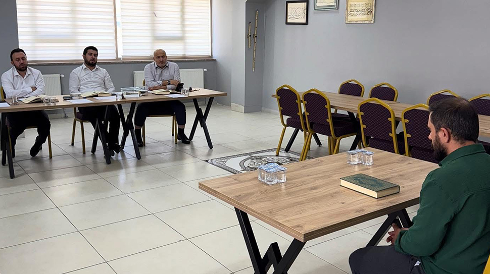 Diyanet İşleri Başkanlığı, cami ve Kur’an kursu hizmetlerinde görev yapan