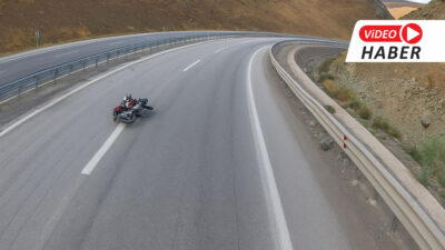 Erzincan’da yeni aldığı motosikletiyle yola çıkan bir sürücü, Refahiye yolu