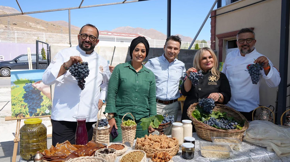 Üzümlü ilçesi, gastronomi dünyasının önde gelen isimlerini ağırladı. Şef ve