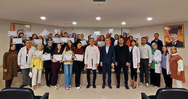 Erzincan Binali Yıldırım Üniversitesi Mengücek Gazi Hastanesi’nde “Anne Sütü ve