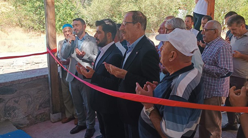 İliç ilçesi Balkaya Köyü’nde, Seyyid Şerif Hasan el-Kırzî Hz. Türbesi