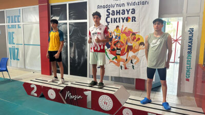 Erzincanlı genç yüzücü Ahmet Yahya Öztürk, Anadolu Yıldızlar Ligi Türkiye