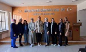 Hizmet-İş Sendikası heyeti, ev işçilerinin çalışma koşullarını iyileştirmeye yönelik yürütülen