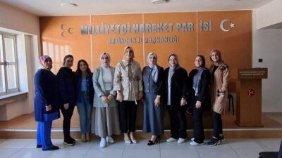 Hizmet-İş Sendikası heyeti, ev işçilerinin çalışma koşullarını iyileştirmeye yönelik yürütülen