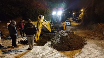 Erzincan’ın Üzümlü ilçesinde, yeni içme suyu şebekesi taşıyıcı ana hattında
